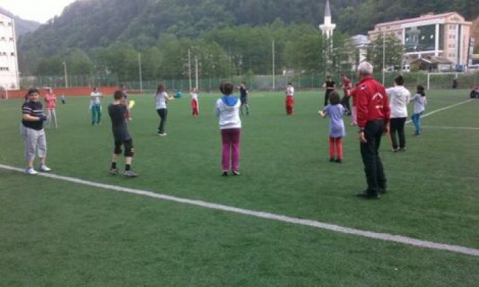 Çaresizlikten Çare Üretmek Buna Denir