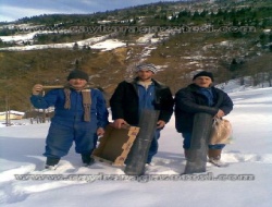 Çaykara'nın Suyu Kaynağında Dondu