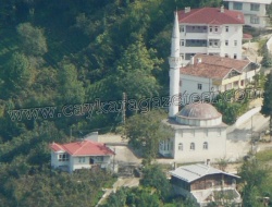 Yıldırım Minareye İsabet Etti