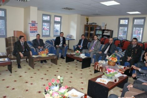 Çaykara'da Bayramlaşma yapıldı 2 Çaykara'da Bayramlaşma yapıldı 2