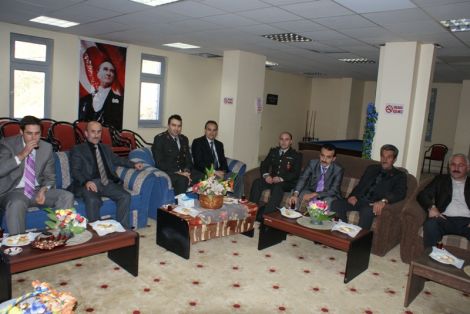 Çaykara'da Bayramlaşma yapıldı 3 Çaykara'da Bayramlaşma yapıldı 3