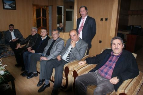 Çaykara-Dernekpazarı sorunları tartışıldı 6 Çaykara-Dernekpazarı sorunları tartışıldı 6