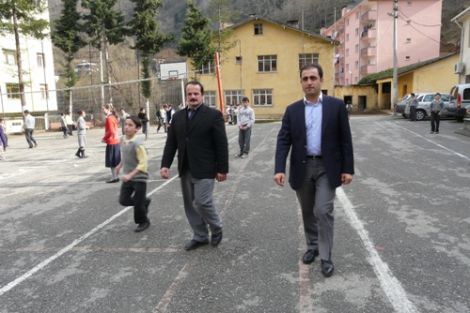 Zeki Bilge Binası Yetersiz