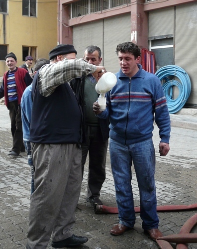 Çaykara’da Yangın 3 Çaykara’da Yangın 3