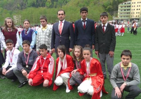 23 Nisan Coşkulu Kutlandı 8 23 Nisan Coşkulu Kutlandı 8