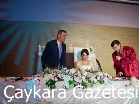 Elif ve Zeki Dünya Evine Girdi 3