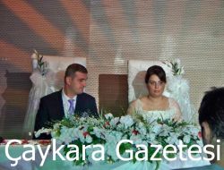 Elif ve Zeki Dünya Evine Girdi