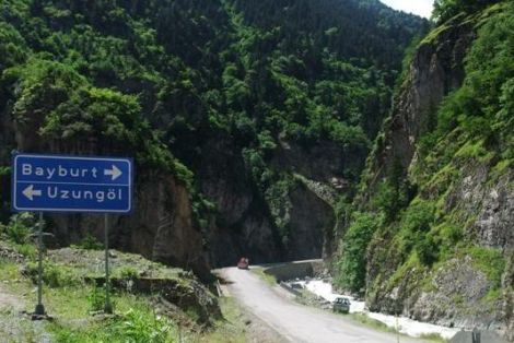 Çaykara, Bayburt Yolunu Kaptırdı 2 Çaykara, Bayburt Yolunu Kaptırdı 2