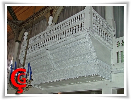 Tarihi Cami Yanıyor 4