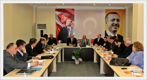Yıldırımhan AK Parti Merkez ilçe Teşkilatıyla Buluştu 2 Yıldırımhan AK Parti Merkez ilçe Teşkilatıyla Buluştu 2