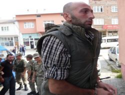 https://www.caykaragazetesi.com/wp-content/uploads/2011/09/hes-kavgasinda-uc-kisi-tutuklandi-5.jpg