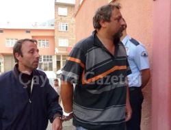 https://www.caykaragazetesi.com/wp-content/uploads/2011/09/hes-kavgasinda-uc-kisi-tutuklandi-7.jpg