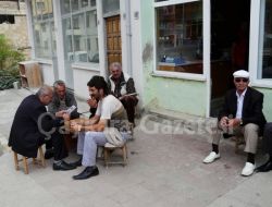 https://www.caykaragazetesi.com/wp-content/uploads/2011/09/hes-kavgasinda-uc-kisi-tutuklandi-8.jpg