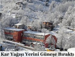 Kar Yağışı Durdu Güneş Var