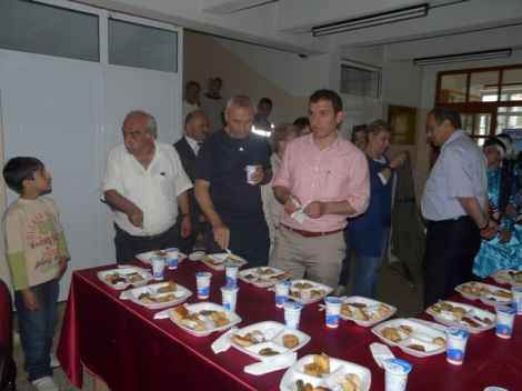 Halk Eğitimi Kursları Sergiyle Sona Erdi 19