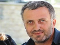 Çaykaralı Gazetecinin Liderler Analizi: Erdoğan Neden Rakipsiz?