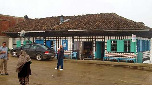 YAYLA HANLARINDAN AVM’LERE