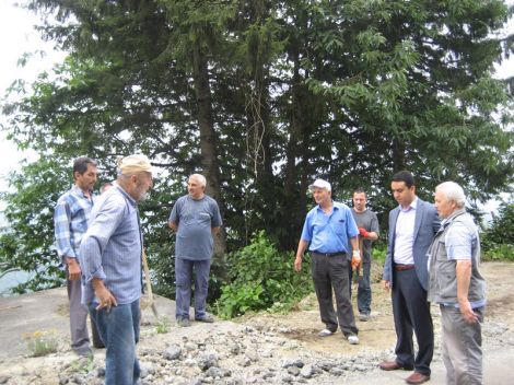 Sultanmurat Yolunda İncelemelerde Bulundu 5 Sultanmurat Yolunda İncelemelerde Bulundu 5