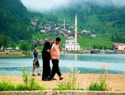 Uzungöl’e Gezi Darbesi