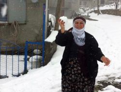 Yaylalardan ve Yaylacılardan İlginç Kar Manzaraları