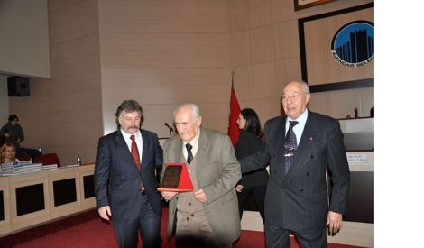 Prof. Dr. Alaybey Karoğlu Bir İlke İmza Attı 2