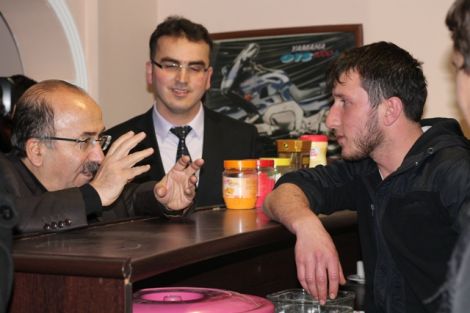 Orhan Fevzi Gümrükçüoğlu Çaykara’da Ziyaretlerde Bulundu 27