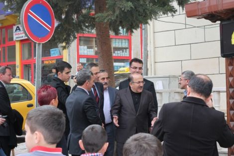 Orhan Fevzi Gümrükçüoğlu Çaykara’da Ziyaretlerde Bulundu 36