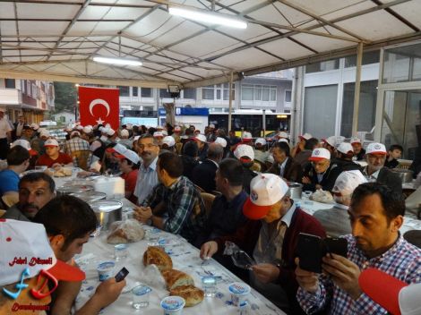 Dernekpazarı'nda Başkanların İftar Yemeği 3