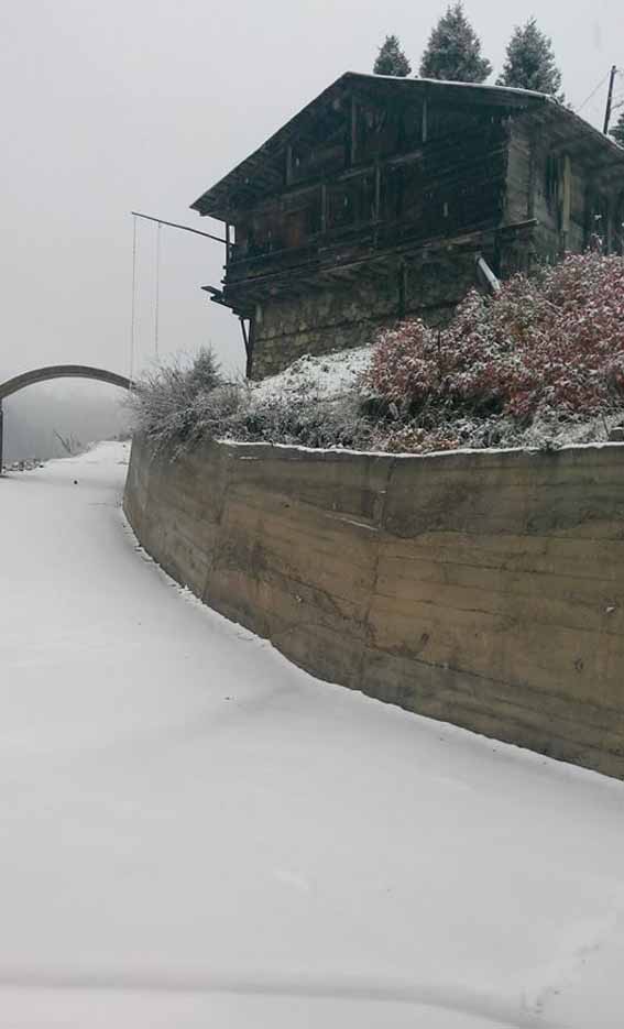 Yaylalar Beyaza Büründü 5 caykara_yayla_kar4