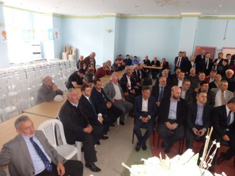 Ak Parti Dernekpazarı'nda 3. Kez Zeki Avni Usta Dedi 3 Ak Parti Dernekpazarı'nda 3. Kez Zeki Avni Usta Dedi 3