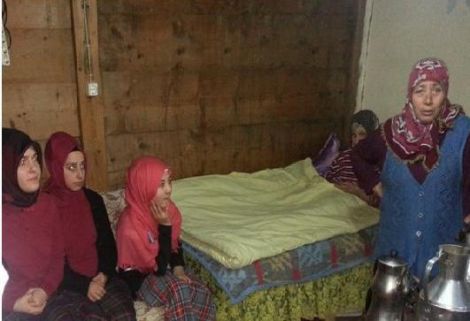 Çaykara'da Öğrenim Gören Öğrencilerden Anlamlı Zİyaretler 3 Çaykara'da Öğrenim Gören Öğrencilerden Anlamlı Zİyaretler 3
