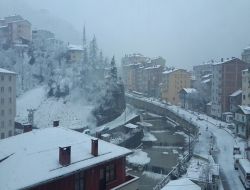 Çaykara’da Okullar Bir Gün Tatil Edildi