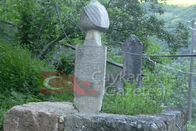 251 yıllık mezar taşı