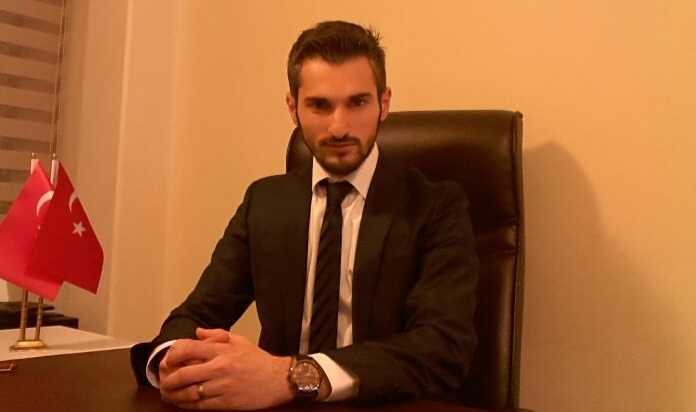 Trabzon’da, Çaykara’lı  Genç Avukat  Selman Aktürk Hukuk Bürosu Açtı