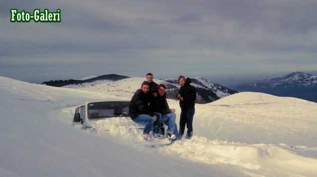 Maceracılar yaylaya ulaşamadı.. Sultanmurat yolu kapandı