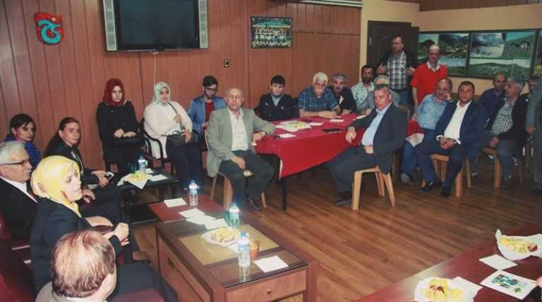 Köseoğlu Çaykara-Dernekpazarı Derneğini ziyaret etti