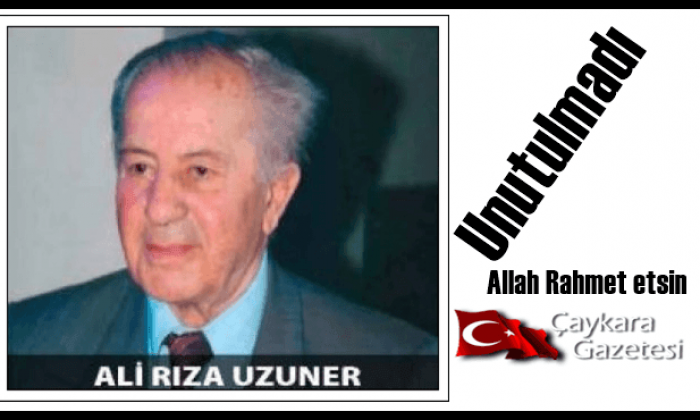 Eski Bakan Ali Rıza Uzuner için mevlit okutuldu