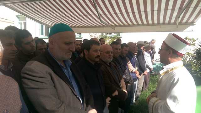 İbrahim Ocak Hendek'te dualarla toprağa verildi 10 İbrahim Ocak Sakarya ili Hendek İlçesi Büyükdere Mahallesinde toprağa verildi