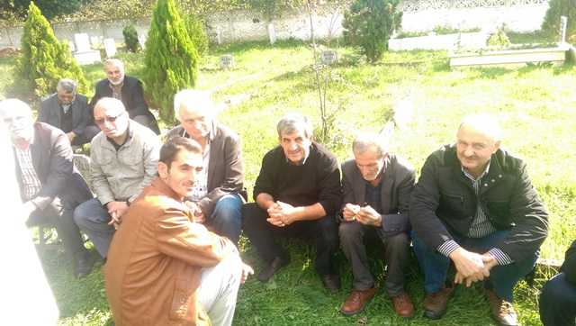 İbrahim Ocak Hendek'te dualarla toprağa verildi 18 İbrahim Ocak Sakarya ili Hendek İlçesi Büyükdere Mahallesinde toprağa verildi
