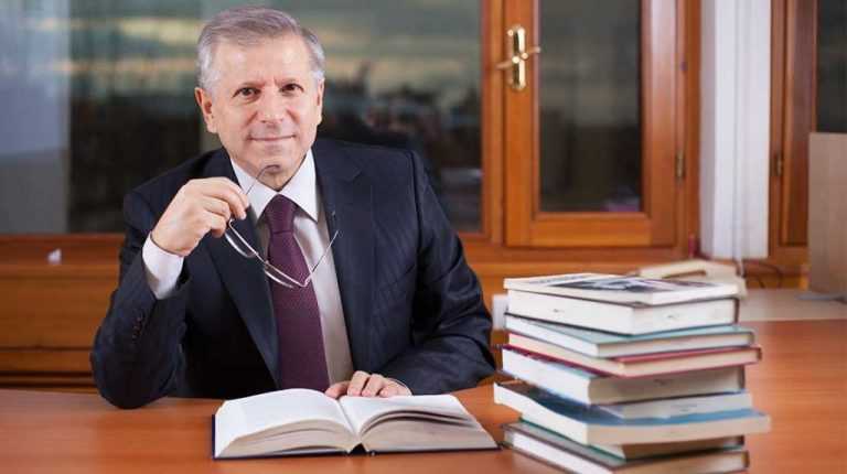 M.Mollamahmutoğlu Gazi Üniversitesi rektör adayı
