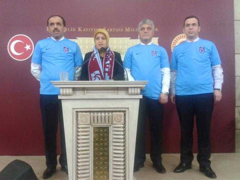 Trabzonlu Milletvekillerinden TFF'ye Kırmızı Kart! 1 trabzonlu-milletvekillerinden-kırmızı-kart (2)