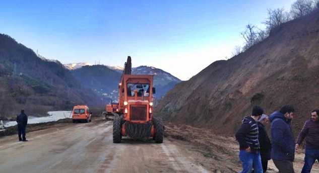 Ve Çaykara-Of yolu açıldı 1 of-caykara-yolu-1acildi