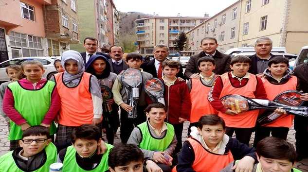 Arnavutköy Belediyesinden eğitime destek