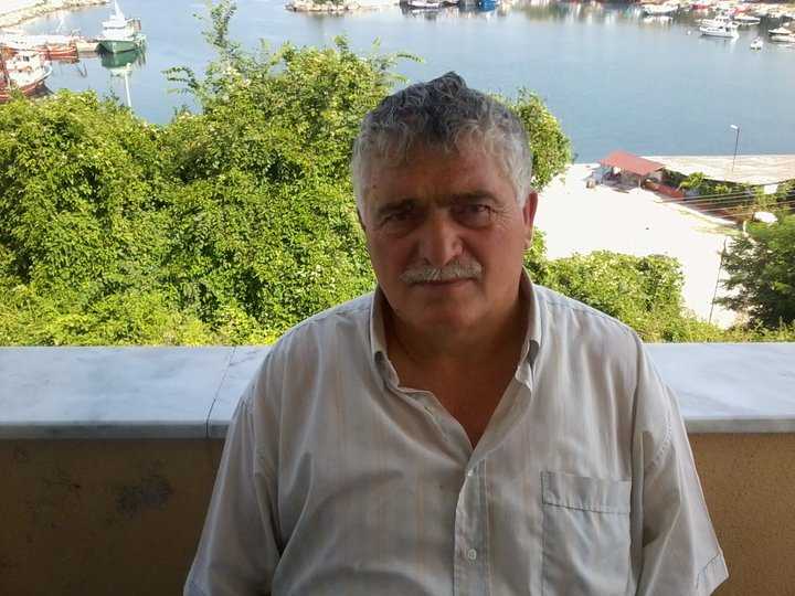 Ahmet Dinç İstanbul’da vefat etti