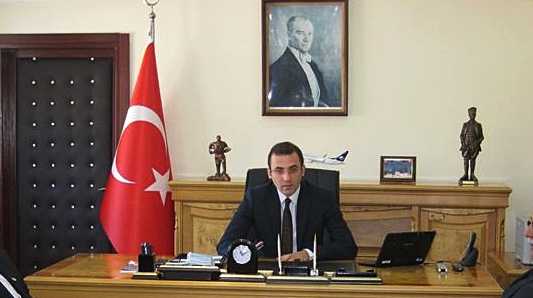 Yenişarbademli Kaymakamı Bülent Şimşek göreve başladı