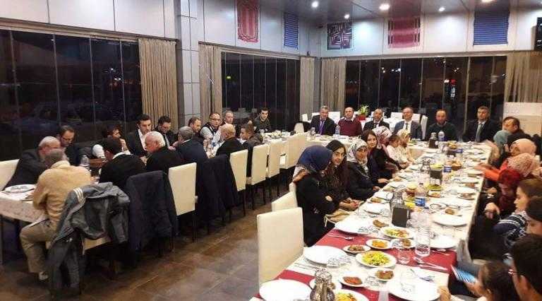 Dernekpazarı’nda Öğretmenler yemekte buluştu