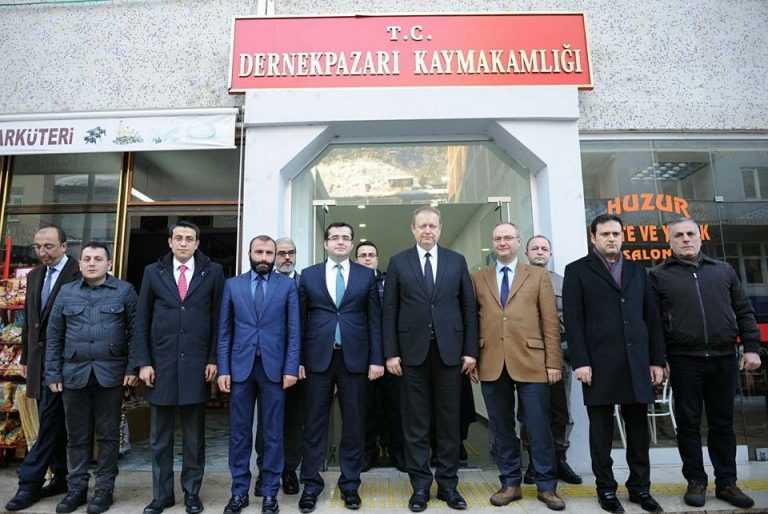 Vali Yavuz Dernekpazarı'nı ziyaret etti 2
