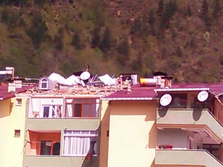 Çaykara’da Fırtına