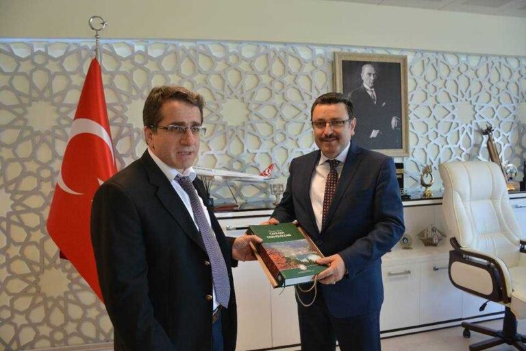 Çaykaralılar Derneğinden Başkan Genç’e ziyaret