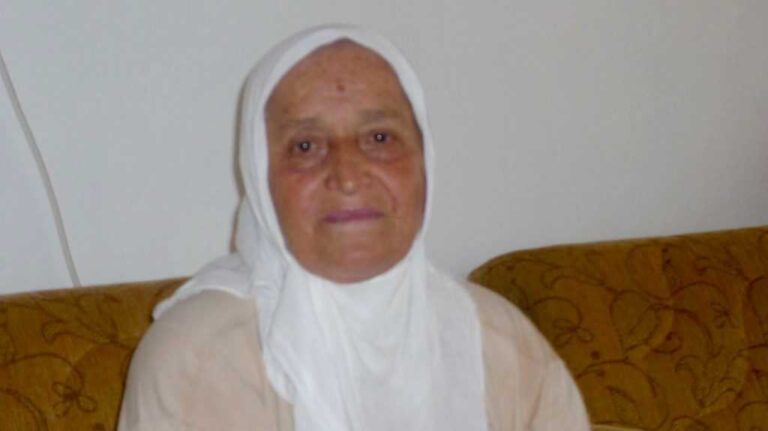 Kırıkhan’da Fatma Ayan vefat etti